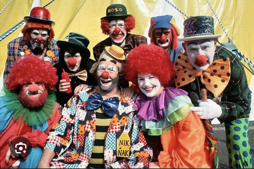 MyersAuto1's tweet photo. @BulwarkClips Republicans pose for a picture before questioning Jack Smith: https://t.co/r5N5TX8I33