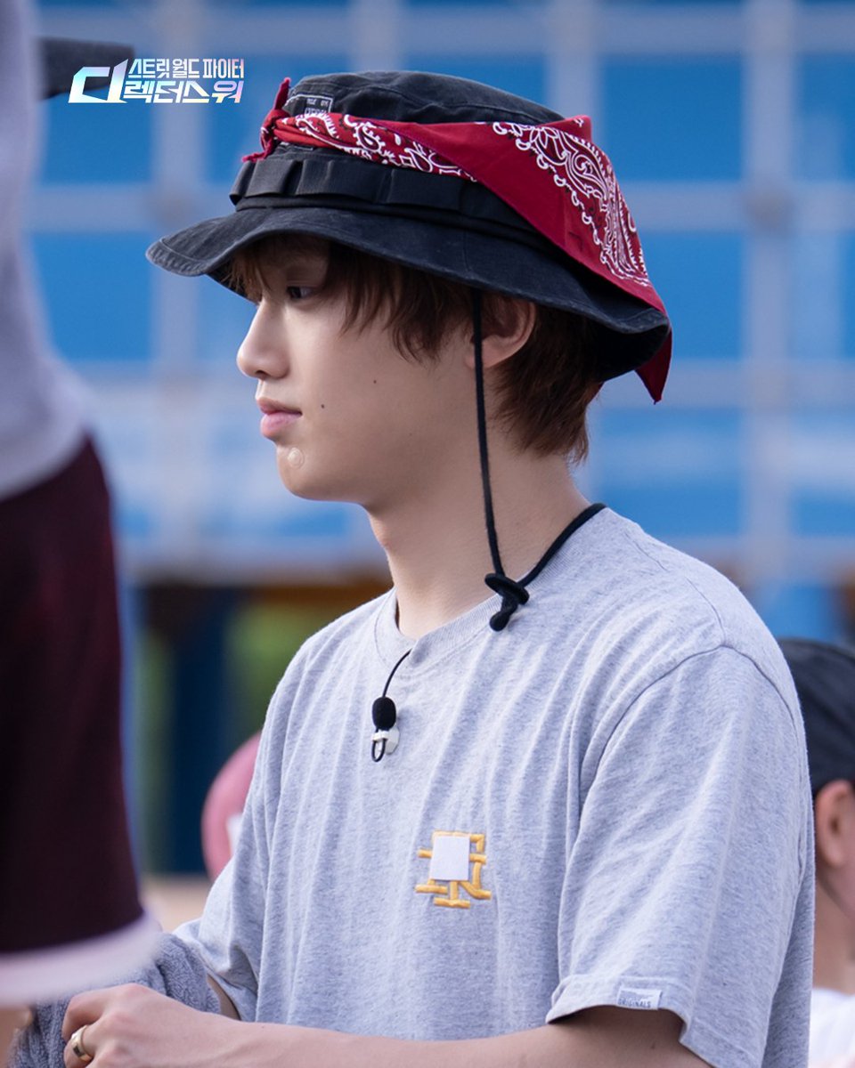 MnetKR's tweet photo. [#SDF] 7회 비하인드 포토 ➋

#바다 #시미즈 #인규 #정민준

안무가들의 더 많은 사진이 궁금하다면?!
🔗https://t.co/sU0MuBQM2S

안무가들의 작품 전쟁
〈스트릿 월드 파이터 : 디렉터스 워〉
매주 화요일 밤 10시 MnetㆍtvN 동시 방송

===

[#SDF] Ep.7 Behind Photo ➋

#BADA #Simeez #INGYOO #MINJUNJEONG

Want to see more photos of the choreographers?!
🔗https://t.co/sU0MuBQM2S

War of pieces among mastermind choreographers
〈STREET WORLD FIGHTER : Directors' War〉
Every Tuesday 10PM(KST) Simulcast on MnetㆍtvN

#스트릿월드파이터_디렉터스워 #스디파 #엠넷
#StreetWorldFighter_DirectorsWar #Mnet