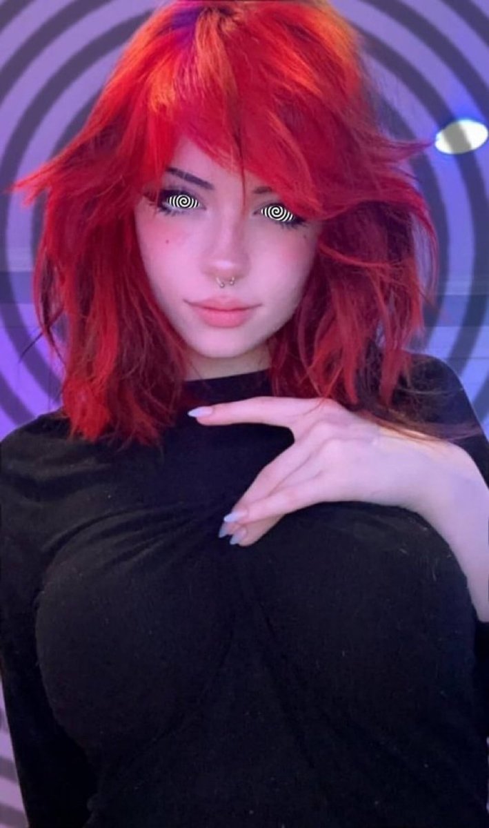 HypnoSlave_01 tweet picture