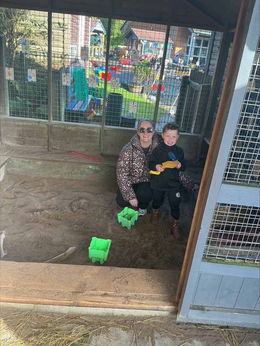 ctrps1's tweet photo. ๐ฟ๐ Outdoor Learning Today! ๐๐ฟOur P1 pupils took learning outdoors today and had a fantastic time exploring, discovering and learning through nature! ๐ณโจ Lots of happy faces, curious minds and wonderful memories made along the way! ๐ฑ๐๐
#OutdoorLearning #LearningThroughPlay https://t.co/eDoTMg5lJ0