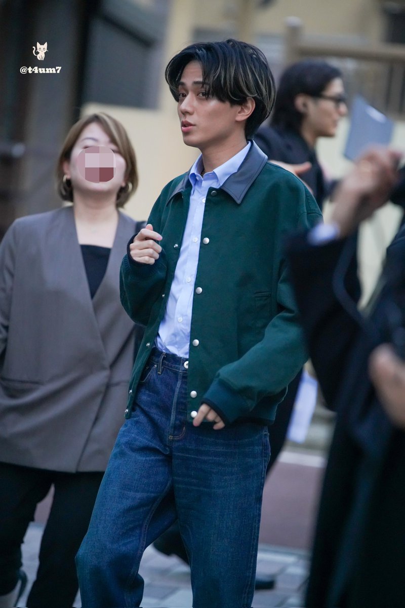 rennyanzz's tweet photo. 全人類一度は生永瀬廉を見て欲しいと図々しながら思う。余白も無駄もない顔面のパレットにひとつひとつ神様が丁寧に作ったであろうパーツが綺麗に配置されていて涙袋ぷっくりお目目きゅるきゅるが故に可愛らしさもあるんだけど骨格の立体感からは男らしさも感じられており1度見たら腰抜かす美顔です。 https://t.co/hxanNtQpsP
