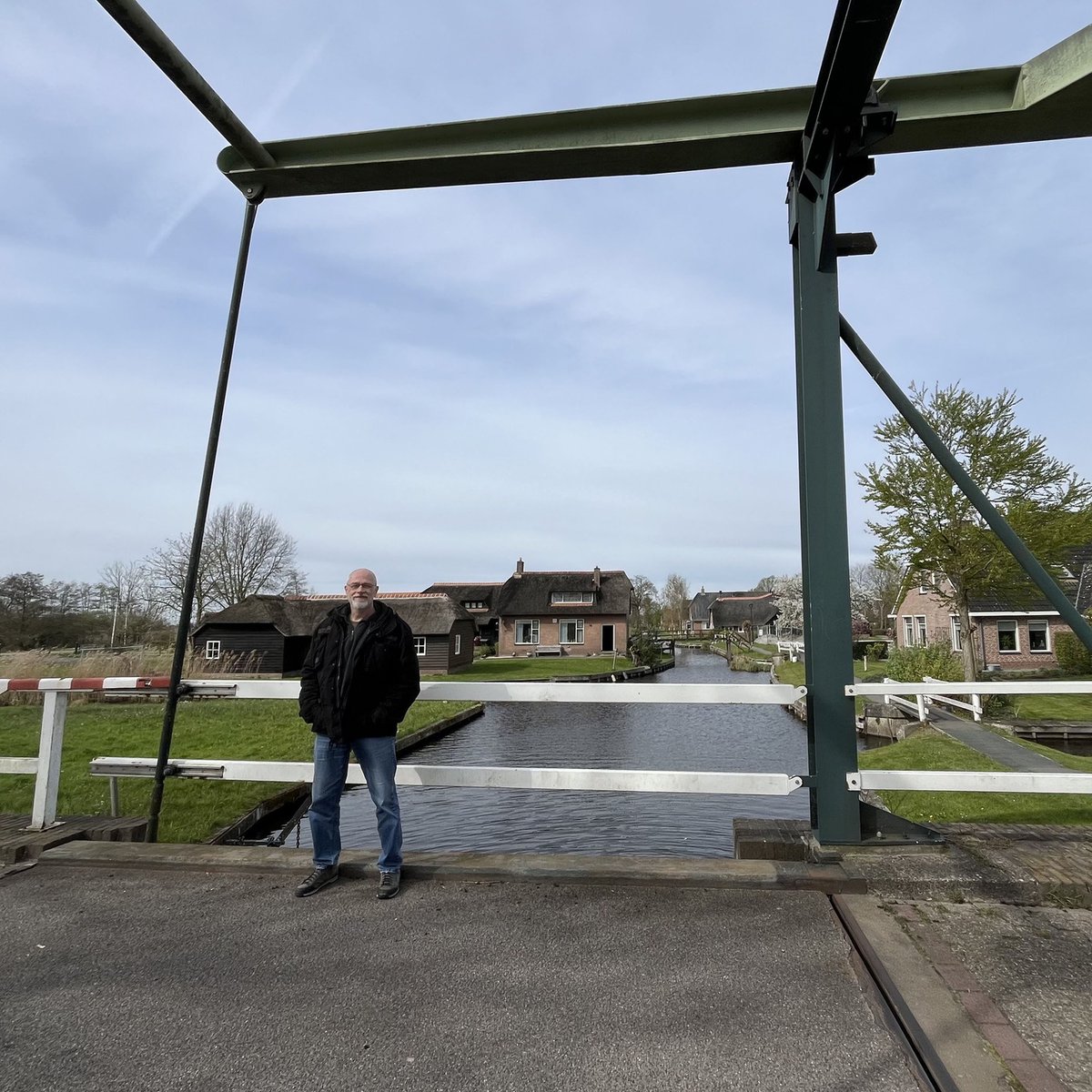 victorfew's tweet photo. *** SCHUTSLOOT ***
Brug

#toeristineigenland #ontdekjeplekje #nederland #thenetherlands #travel #traveller #dutch #wanderlust #ignederland #ignetherlands #igtraveller #schutsloot #beltschutsloot #steenwijkerland #overijssel https://t.co/i5h4XU1OvQ