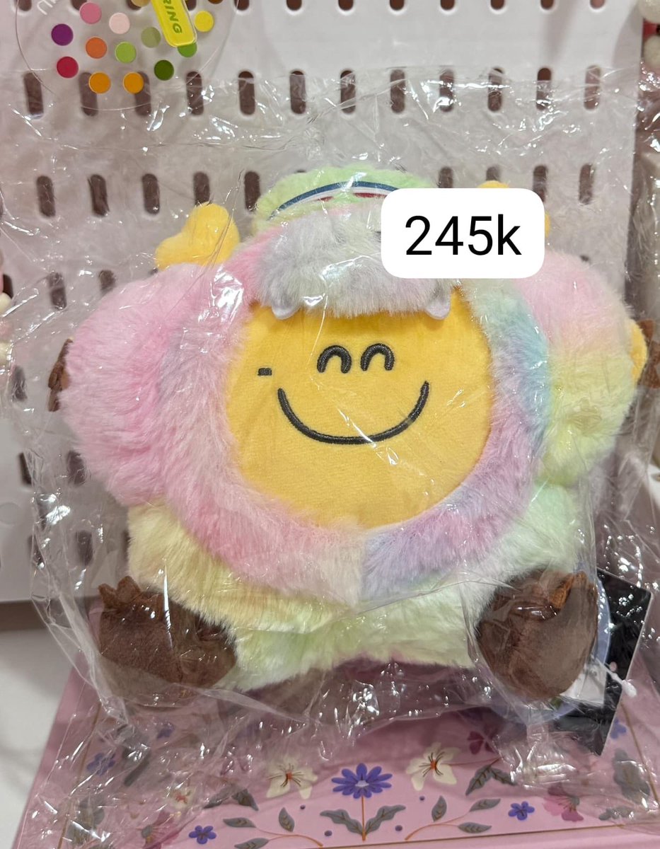 _hrrumell's tweet photo. #teumejual Ready INA Truz Dragon Romy &amp; Bonbon Sitting Plush✅
SEALED✅

Minat sung DM🙆🏻‍♀️
#wts #treasure #kpop https://t.co/RZsnKpLxzt