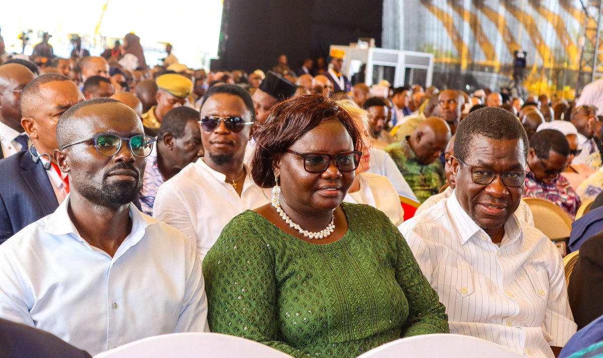 CSBeatriceMoe's tweet photo. In Lamu, for the groundbreaking ceremony of the East Africa Petroleum Refinery, presided over by H.E President Dr. William Ruto —  and graced by invited Heads of State and Government including H.E Yoweri Museveni (Uganda), H.E Abiy Ahmed (Ethiopia), H.E Romuald Wadagni (Benin), H.E Jean-Lucien Savi de Tové (Togo) and Oluṣẹgun Ọbasanjọ, Statesman and former President of Nigeria.

This historic project is not only Kenya’s biggest infrastructure investment, but a win for the East African Community as it offers a major strategic opportunity for regional energy self-sufficiency.

Beyond fuel, the project will support related industries including bitumen, petrochemicals, fertilizer, logistics, storage, packaging and engineering services, thereby creating thousands of jobs.