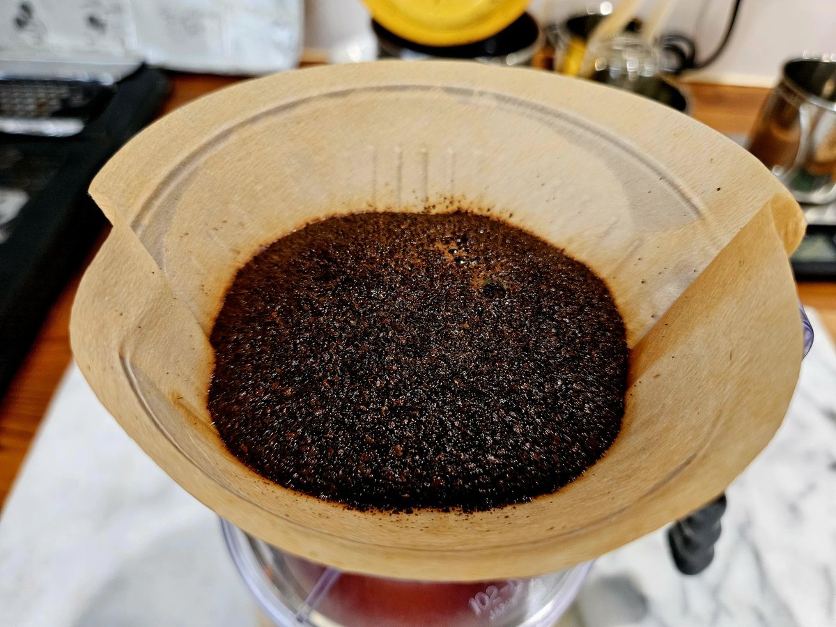 cotakyuki's tweet photo. 10月1��は「コーヒーの日」です☕✨️世界的な記念日です、ご存じでしたか❓️
なので10月1日は、タイトルや歌詞に“コーヒー”が入っている歌を選曲してみてはいかがですか☺️🎤🎵
#コーヒーの日 #国際コーヒーの日 https://t.co/JdTyjfTEY8