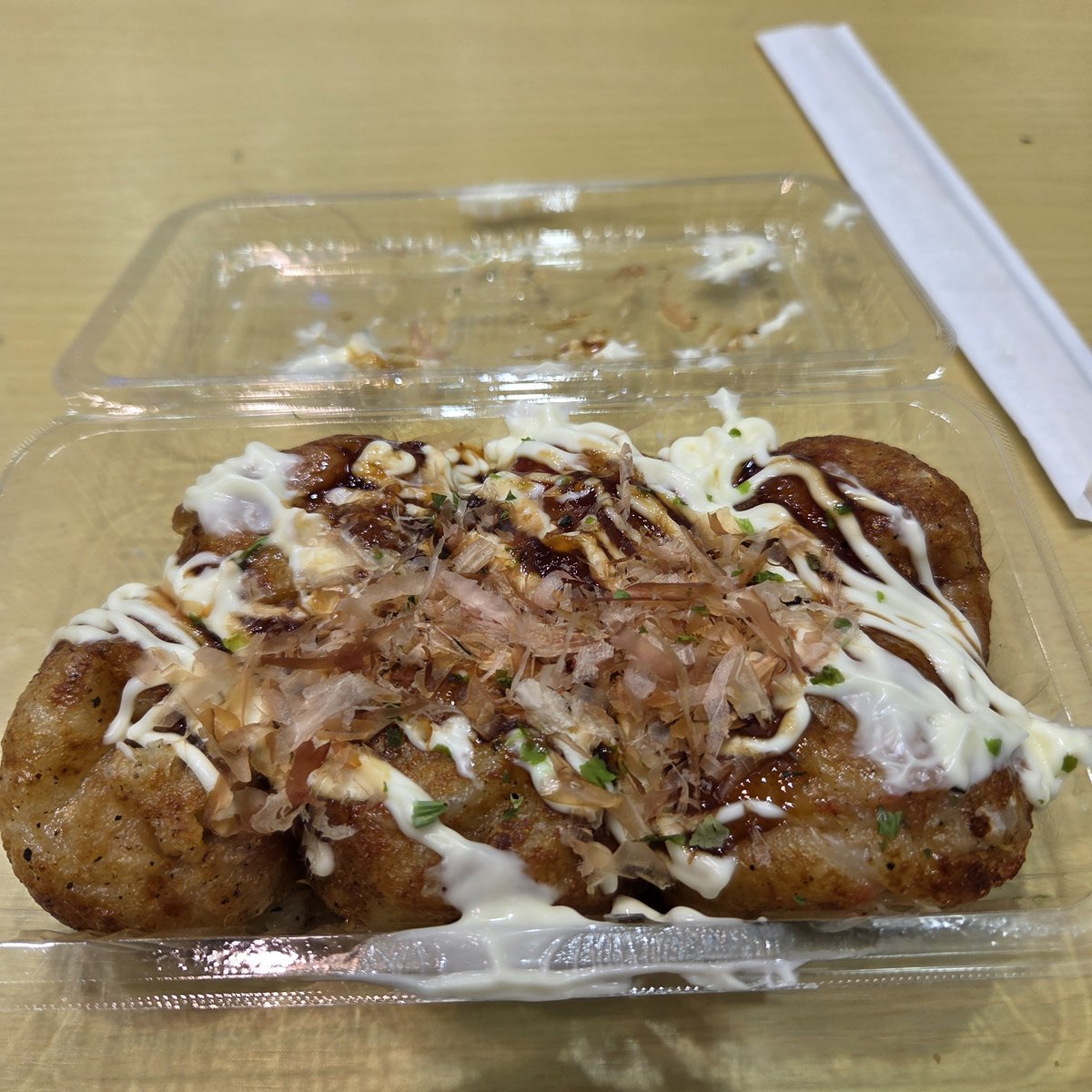 aspara___bacon's tweet photo. #くろいけもみみ来店 かどおわ🐈‍⬛
7回目のレクアちゃん
114番で大阪5連続ケツ付近の弱者…
10分散歩してスト6救いにいったら久々にめちゃ出た！
その後🤡でちょい増やし
ぼっちを煽られ、クラクションでビクッてなる小心者なところを見られてめっちゃ笑われました
たこ焼きうまし😋
投資17k 回収3400枚 https://t.co/93gDpMH6AK