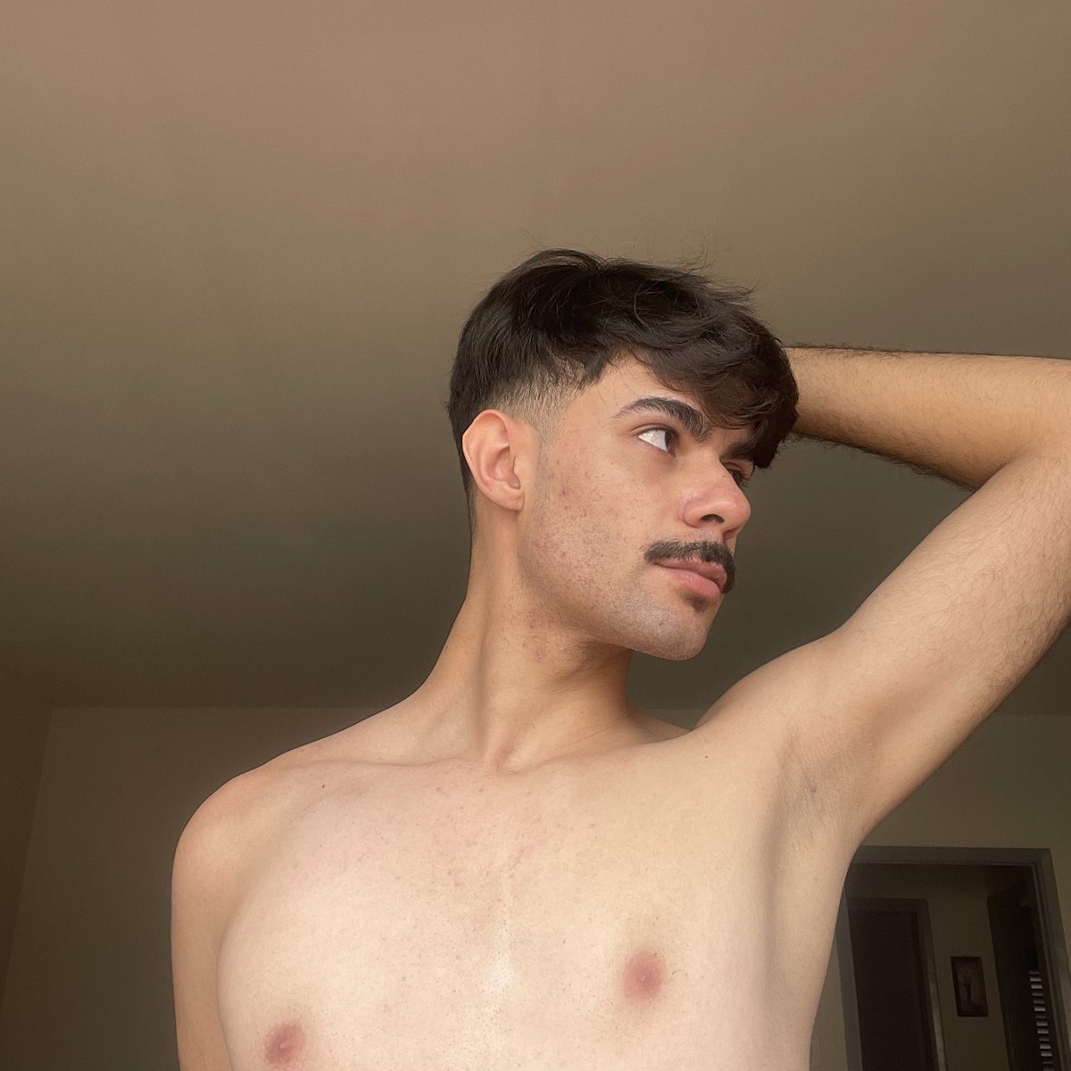 Gustavinhouh's tweet photo. Acabado mais to vivo gente só queria um sugar daddy que me entupisse de dinheiro.
#PINTOSAWARDSㅤㅤ 
#gaysp 
#PINTOAWARDSㅤㅤ 
#PINTOAWARDㅤㅤㅤ 
#CHUDAİ https://t.co/Zikv0FqOGn