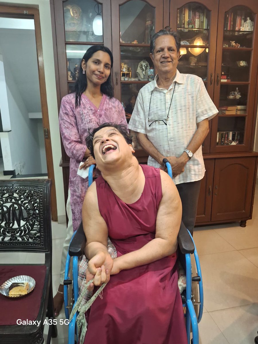 PrakashWKamatPK's tweet photo. Visited friend Frederika Menezes @i_am_frederika along with Avelino and celebrated her birthday 🎊🎂 at her residence this evening at Miramar(Panaji Goa) with her family, relatives and friends. God bless Frederika 🙏❤️
@discommgoa @goadisability @yashatwork @alokikgoa @mallaikamat @yourtara @kdrow