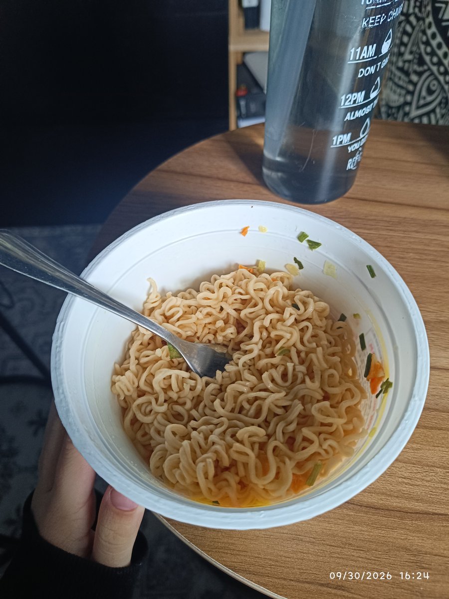AndreAlexW's tweet photo. noodles omad for today https://t.co/hpGUnv2YwU