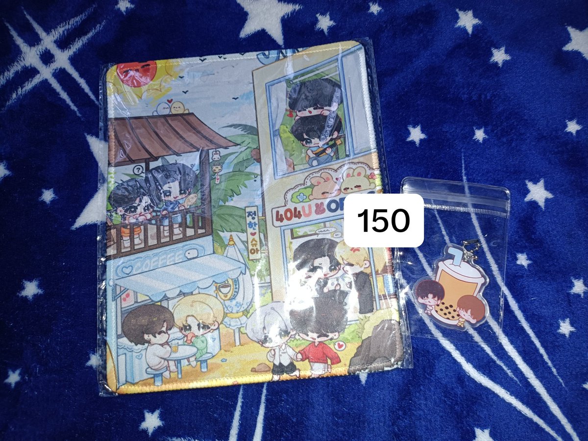 joshushoq's tweet photo. Wts lfb ph

-Lucky draw items from Jhhj_lane, late night with shu photo card holder, stickers, keyring &amp; knit bag 

-Blind box from wonwoo's world 

- can do meet up @ #Cloud_1004YJH or in #HaniShuStation https://t.co/DoWoDPd4AQ