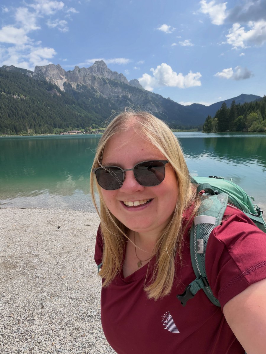 MoreenaVallis's tweet photo. Manchmal ist der Weg zum Gipfel genau der Weg nach Hause - dorthin, wo das Herz glücklich ist. #tannheimertal #haldensee #austria #hike #mountains https://t.co/dbXSQ8Ugvt