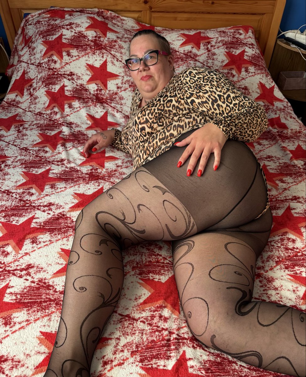 fintuska91's tweet photo. Hmmm betened a popsimba? 🍑💋🍑💋 https://t.co/l4wYIxaxhS