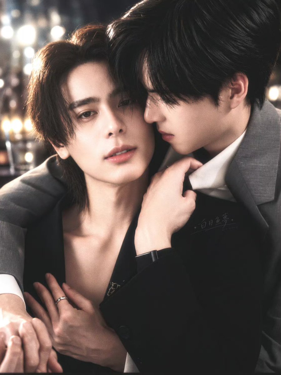 F64647163's tweet photo. เข้าใจแล้วทำไมไอ่หยกมันถึงรักเมียหัวปักหัวปำ แกดูพี่อิงดูเมียมันดิ้สวยขนาดนี้สวยมากกกก มันเลยแม่งรักแรงหึงแรงของจริง นี่ขอชมทีมคนแคสบทจริงๆที่ชู้สค้อปและพี่แบ้งมาเป็นหยกอิง เก่งมากตรงตามคาแรกเตอร์เหมือนออกมาจากนิยายเลย ชีแบ้งสมเป็นตุวท็อปจริงๆตรงบรีฟอินเนอร์มาดามอิงมากสุดจัด https://t.co/jIcUHf1SQv