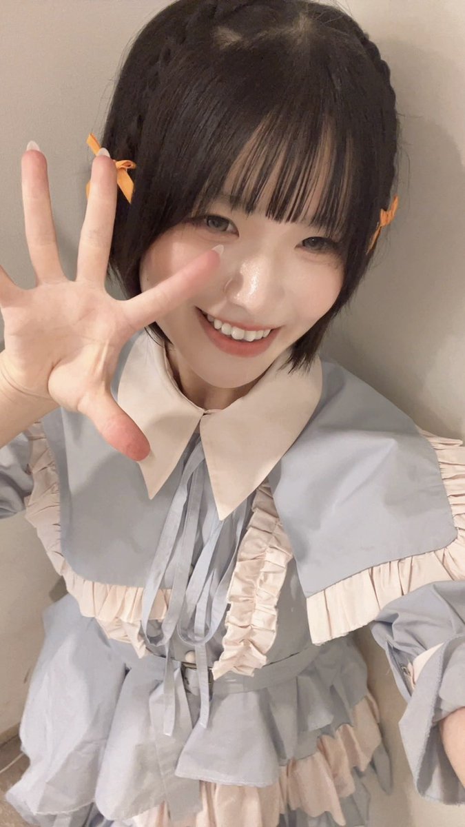 spiralia_nico's tweet photo. はじめまして!!

この度、spiraliaに加入させていただくことになりました
オレンジ色担当  陽歌 にこ です🧡🌸

これまでメンバーが築き上げてきてくれたものを大切に、これからもっともっとspiraliaを盛り上げていけるよう精一杯がんばります❤️‍🔥💪🏻 ̖́-
よろしくお願いいたします☺️🔆

 #アイドル準備中 https://t.co/ZeA3XNLPmZ