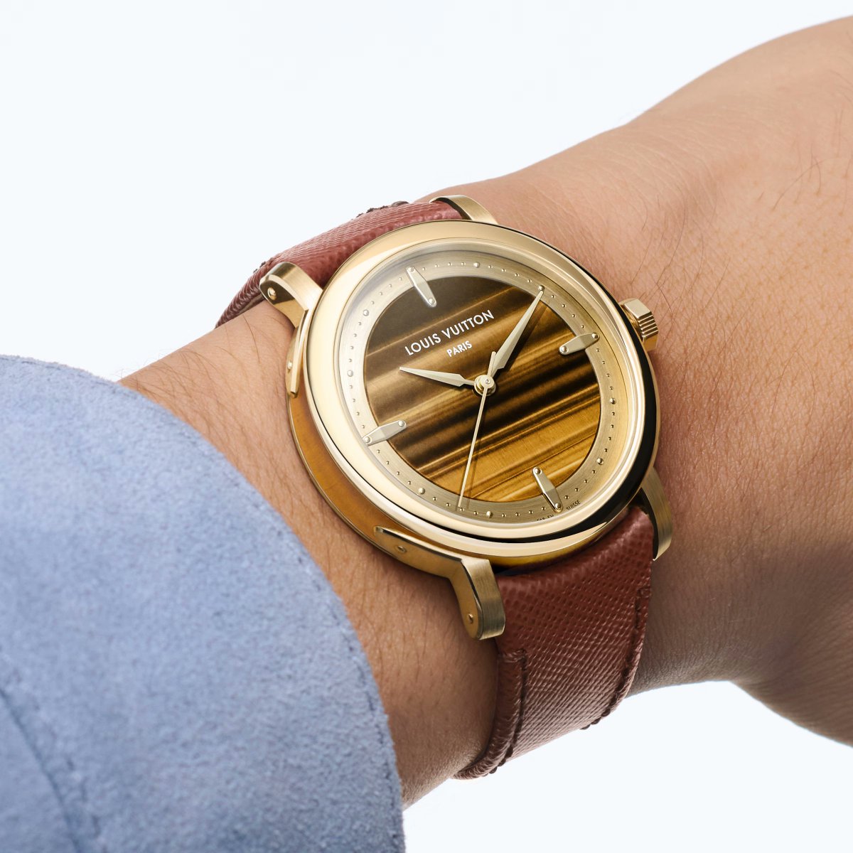 DAMAN_Magazine's tweet photo. Discover the high horology of the Louis Vuitton Escale Tiger’s Eye

Read more
https://t.co/Akap4endz2 https://t.co/YaaEOkCpnO