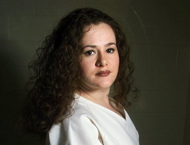 PopBase's tweet photo. Christa Pike has been granted stay of execution by lethal injection shortly before it was scheduled to happen.

On death row for 30 years, Pike was set to become the first woman to be executed by the state of Tennessee in over 200 years.

(https://t.co/8OmwNxOWNZ) https://t.co/SekYI49wAX