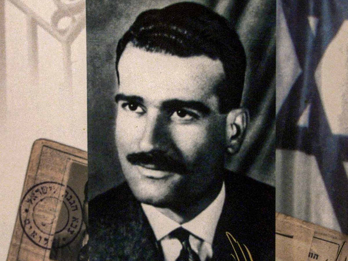 ibrahimhamidi's tweet photo. أنشر اليوم الحلقة الأولى من الحوار الطويل مع سعيد جاويش الذي كشف الجاسوس الإسرائيلي الشهير ايلي كوهين قبل ستة عقود

  - من حي الأكراد بدمشق بدأت رحلة سعيد جاويش: عمل بالكهرباء وتعلّم العبرية على يد فلسطينيين، قبل التحاقه بالجيش وتخصصه في سلاح الإشارة.

 - درّس العبرية في الكلية العسكرية بحمص، ومرّ في دوراته ضباط تولّوا لاحقاً مناصب عسكرية وسياسية بارزة. 

- عام 1956، التقط نداءات عسكرية إسرائيلية خلال درس عملي، فاقترح مشروعاً لمراقبة اتصالات الجيش الإسرائيلي.

 - واجه اقتراحه بالسخرية، لكنه تمسّك به، وحصل على دعم الضابط سعيد العاقل لبدء الرصد والتسجيل في الجولان. - درّب مجموعة من صف الضباط ووزّعهم على مراكز رصد، وأُنشئت سرية «إشارة 134» لمتابعة العمل.

 - التقطت الوحدة رسائل مشفّرة بنظام «مورس»، مجهولة المصدر والوجهة، تعذّر عليها فكّها آنذاك.

 - يؤكد جاويش أن الطريق إلى كشف إيلي كوهين بدأ بمشروع رصد ومراقبة استمر سنوات، قبل لحظة الاعتقال.

1- الحلقة الأولى:اللغة العبرية و"سرية الإشارة 134"... طريق سعيد جاويش الذي سبق كشف إيلي كوهين
https://t.co/PPxKptrrrk
2- "المجلة" تحاور الرجل الذي اعتقل الجاسوس الإسرائيلي إيلي كوهين... أسرار تُروى بعد 60 عاماً
https://t.co/kRK2LAfFB9