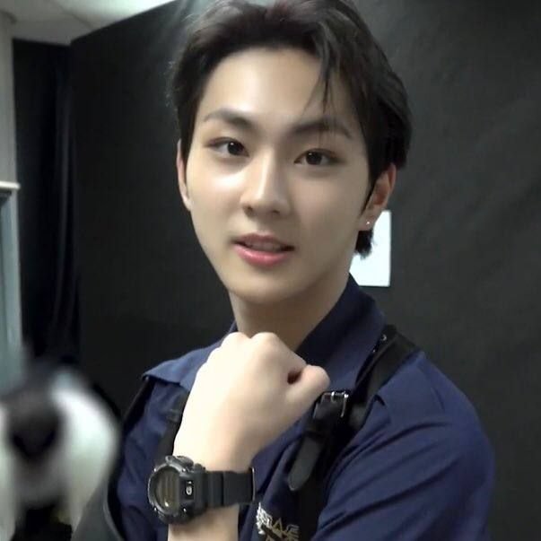 baiyangest's tweet photo. บ้านไหนเล่นไพ่ สารวัตรเจตมาแล้วครับ https://t.co/KuOx3uNKx1