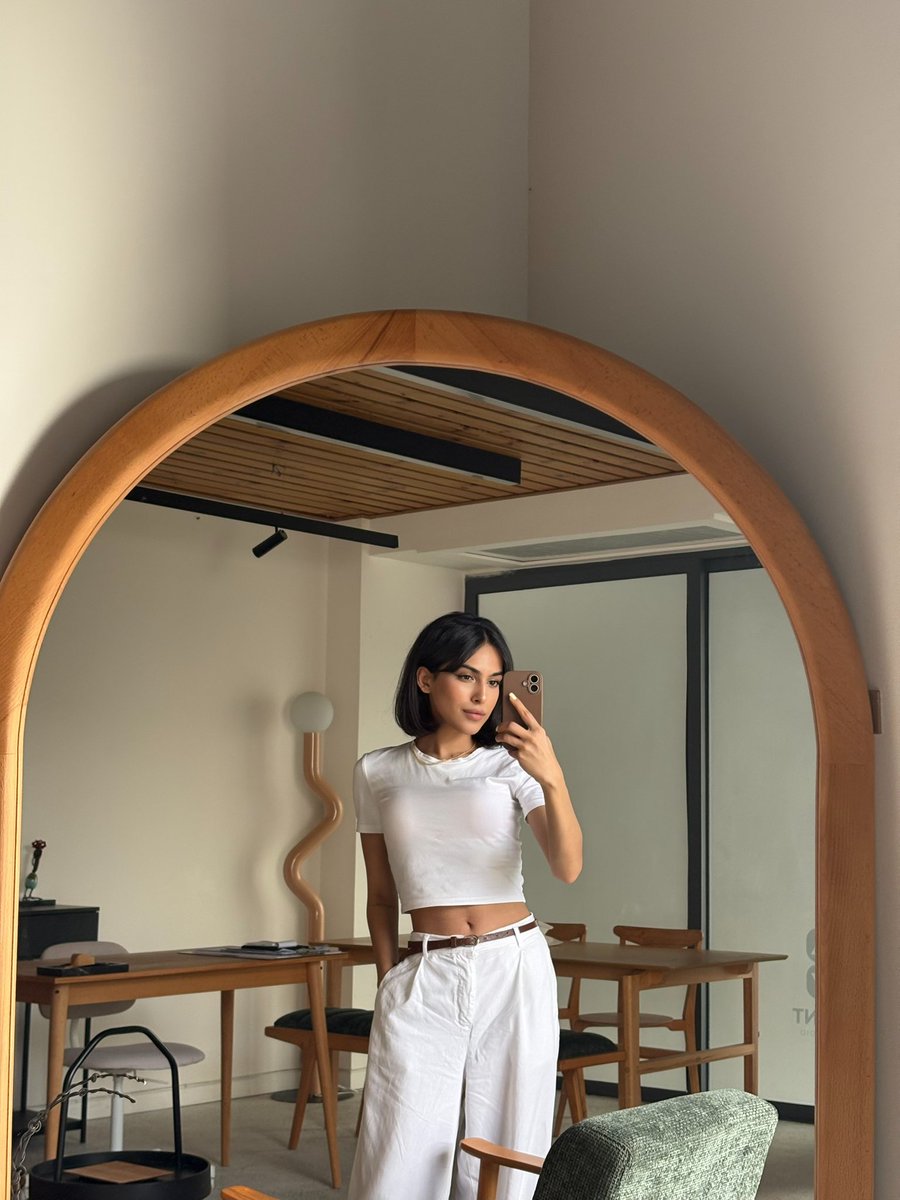 parmidashr's tweet photo. Work🤌🏻✨ https://t.co/ce9aXJ7EC1