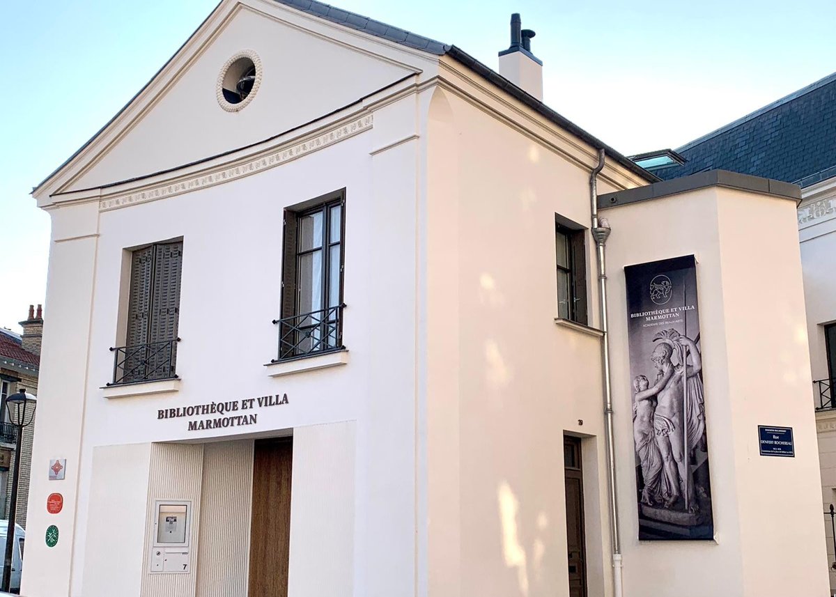 AcadBeauxarts's tweet photo. À l’occasion de la réouverture de la Bibliothèque et Villa Marmottan (propriété de l’Académie à Boulogne-Billancourt) l’Académie tient sa séance hebdomadaire au sein de l’auditorium nommé Bruno Foucart, en hommage à l’historien d'art et directeur scientifique de la Bibliothèque. https://t.co/wq38z1wZzO