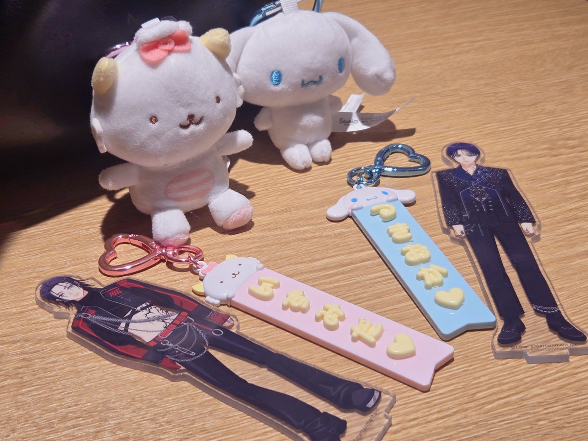 kuro__1111's tweet photo. えすりアニカフェですー‼️
何気に外でえすり推し活初めてだったのではしゃいじゃいました😻
ゆらちゃんといっぱい併せられて幸せ🍀 https://t.co/HjNMUoAZx6