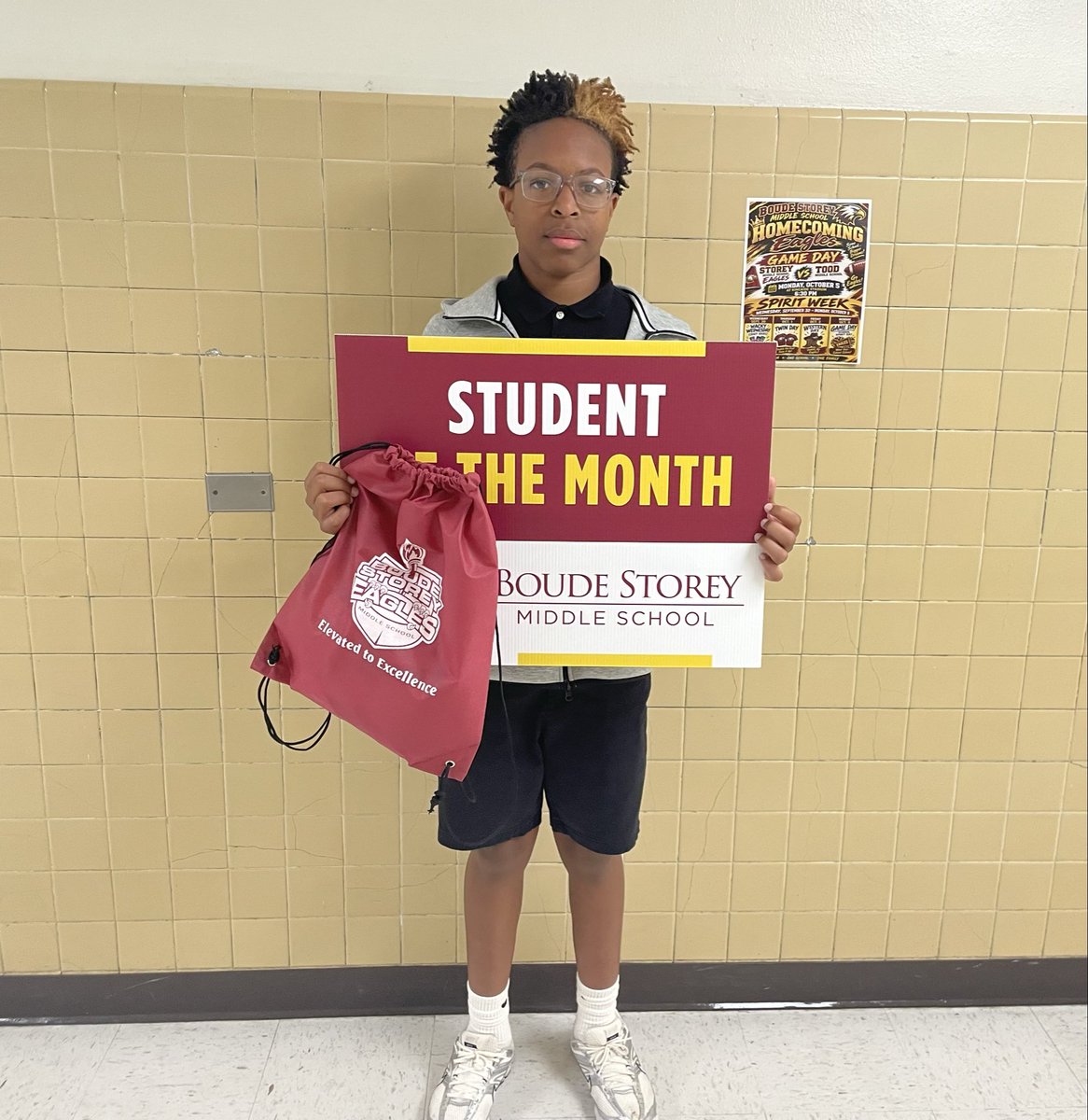 BStoreyMS's tweet photo. Congratulations to our Eagle Scholars of the Month, our Eagle teacher of the month, Mrs. Thomas-Mitchell and our Eagle Support Staff of the Month, Ms. Kimbrough.
#BuildingaStoreyofExcellence🦅 https://t.co/wjkXzcpctv