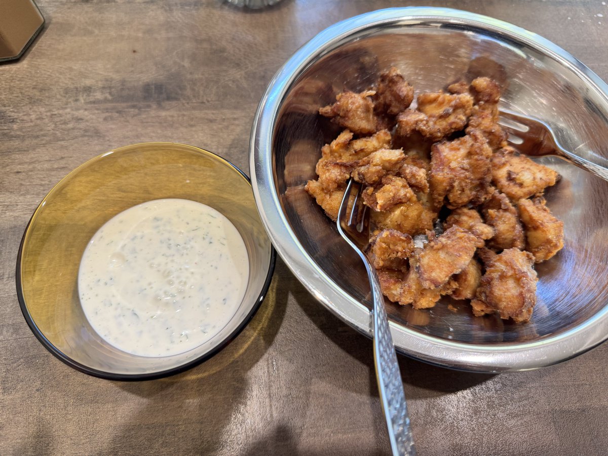 jnewonhere's tweet photo. Karaage with ranch https://t.co/pncgX2OapH