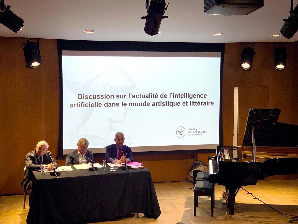 AcadBeauxarts's tweet photo. À l’occasion de la réouverture de la Bibliothèque et Villa Marmottan (propriété de l’Académie à Boulogne-Billancourt) l’Académie tient sa séance hebdomadaire au sein de l’auditorium nommé Bruno Foucart, en hommage à l’historien d'art et directeur scientifique de la Bibliothèque. https://t.co/wq38z1wZzO