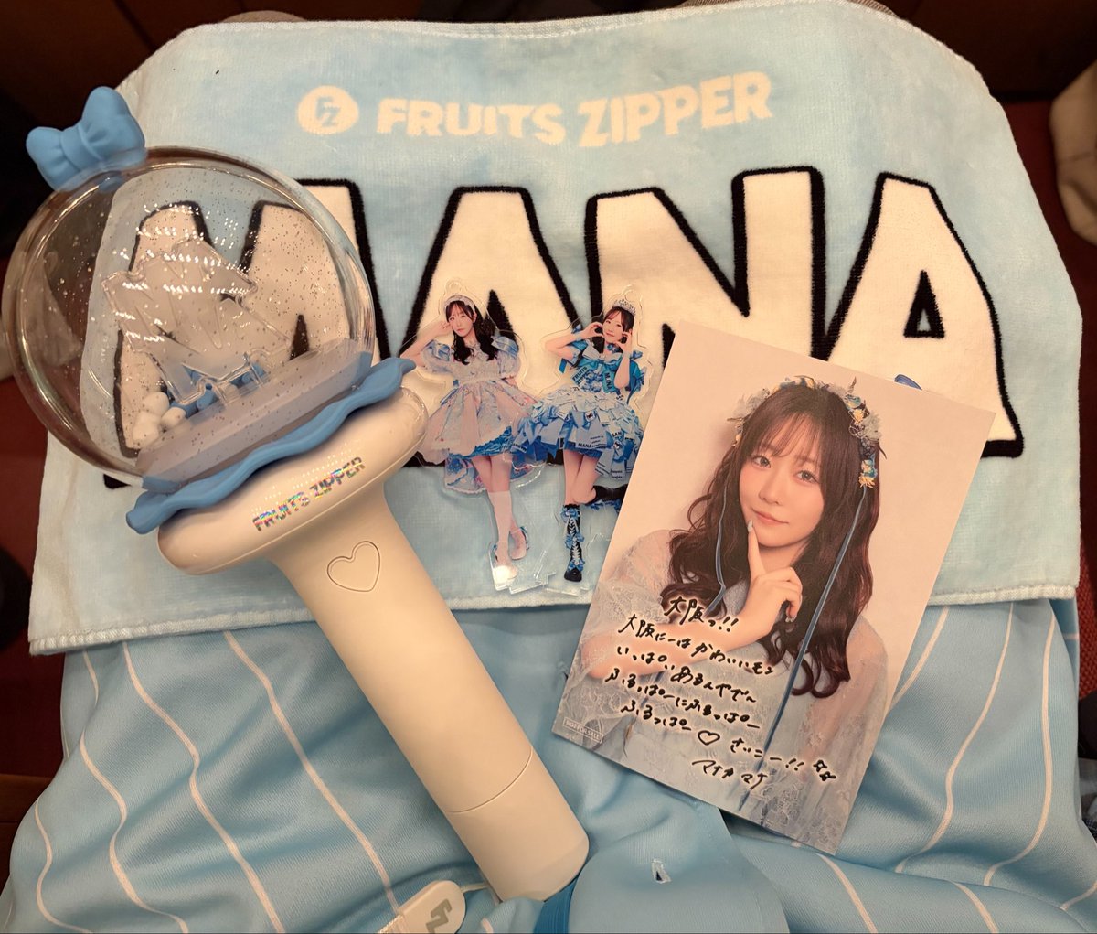 nao2004_fz's tweet photo. 今日はまなちゃんの優しさをめちゃくちゃ感じたし、そういうとこが大好きだし、さすがとも思う🩵
ほんと推しててよかった🩵
#真中まな https://t.co/jV0qLeEeFn