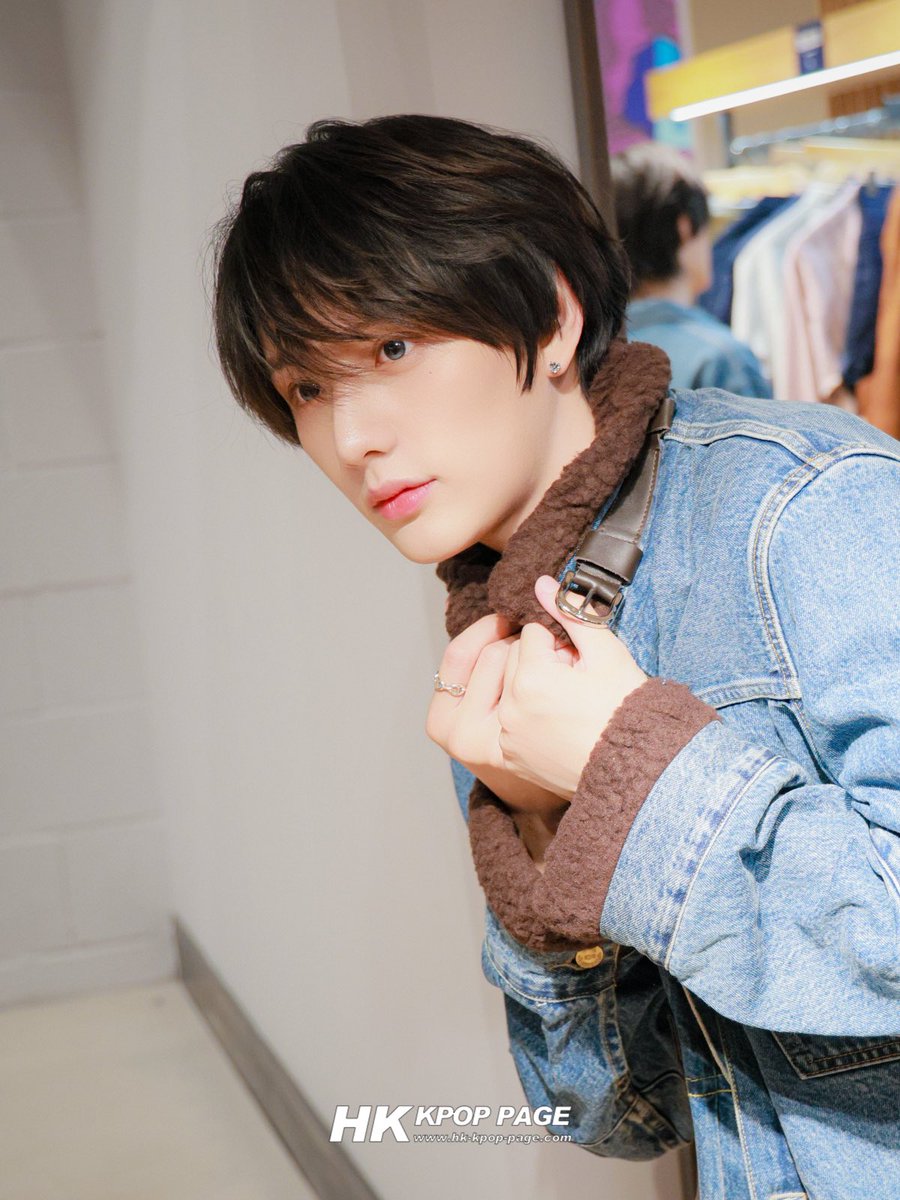 hk_kpop_page's tweet photo. 韓星來港📸LIVE RECAP #XODIAC  #SING #麥駿昇 #李傲賢 #LEO 

LEVI’S EVENT
📍銅鑼灣禮頓中心
page📰2026.09.30

 https://t.co/VURmrl71Cu https://t.co/LC6ERzLz2d