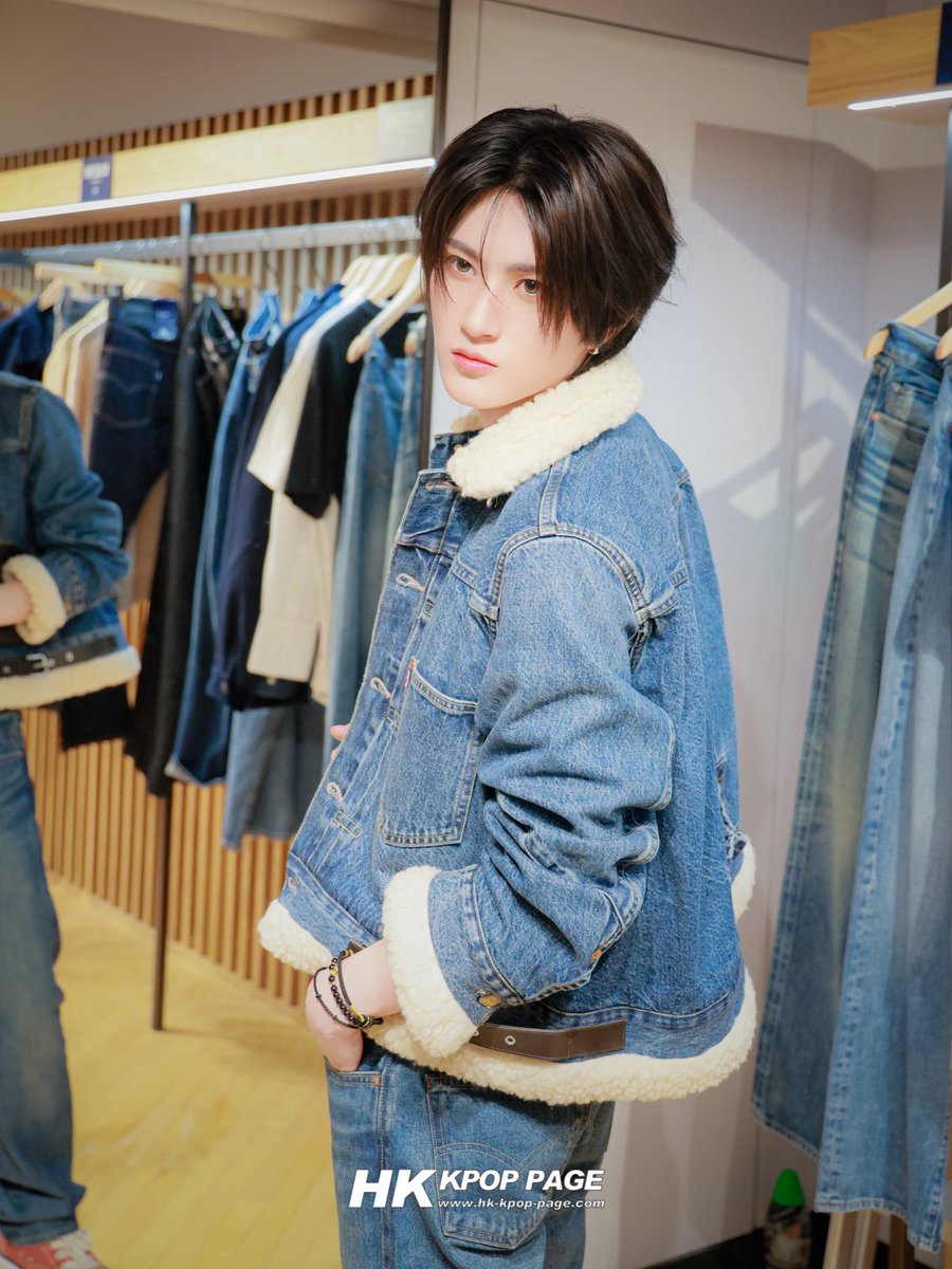 hk_kpop_page's tweet photo. 韓星來港📸LIVE RECAP #XODIAC  #SING #麥駿昇 #李傲賢 #LEO 

LEVI’S EVENT
📍銅鑼灣禮頓中心
page📰2026.09.30

 https://t.co/VURmrl71Cu https://t.co/LC6ERzLz2d