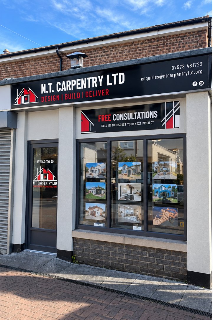 EliteSigns's tweet photo. One office. A full signage package. 👌

Fascia, windows, panels and more for NT Carpentry’s new Llantwit Major sales office. 

#standoutwinbig https://t.co/NyiZPndVzC
