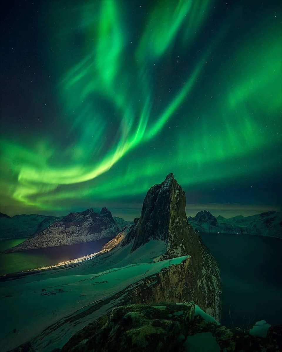 Tuckjxya's tweet photo. Aprende fotografía básica: empieza con ajustar ISO, apertura y velocidad de obturador, y practica con la luz natural, no necesitas equipo caro para crear buenas fotos! https://t.co/gBpmoFx3BE