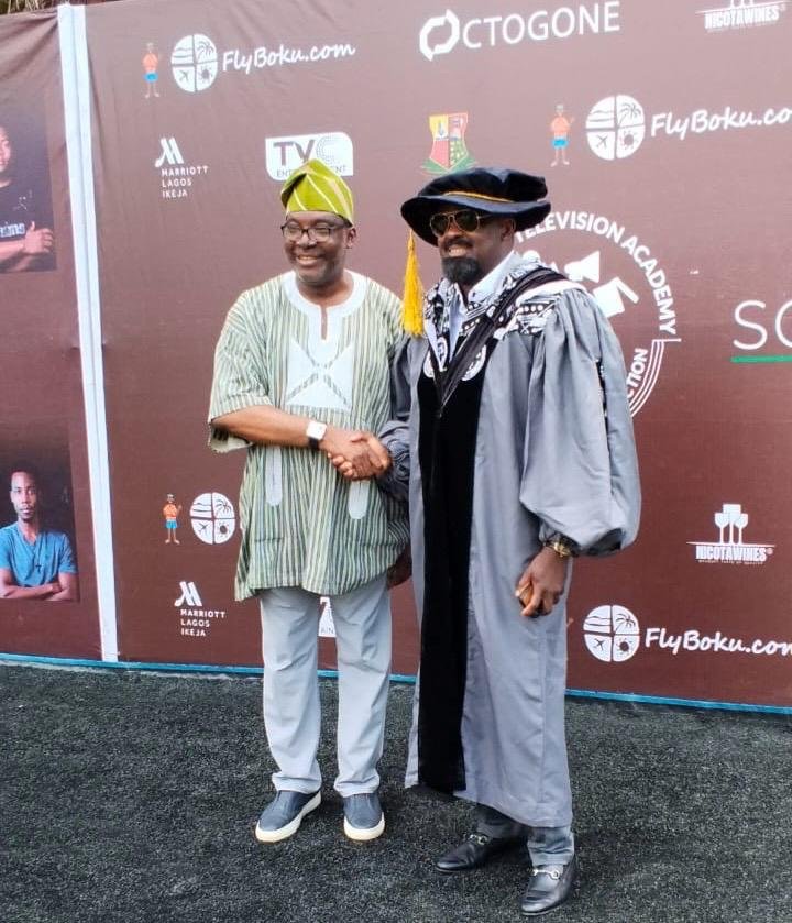 stevoree's tweet photo. Happy birthday to the Baale Onitan of ITANland @kunleafolayan May the ancestors consider today worthy of celebration & bless the remaining decades in the land of the living
#kunleafolayan #birthdayboy #itan #kaphub #kapresort https://t.co/h6jCTDKfHn