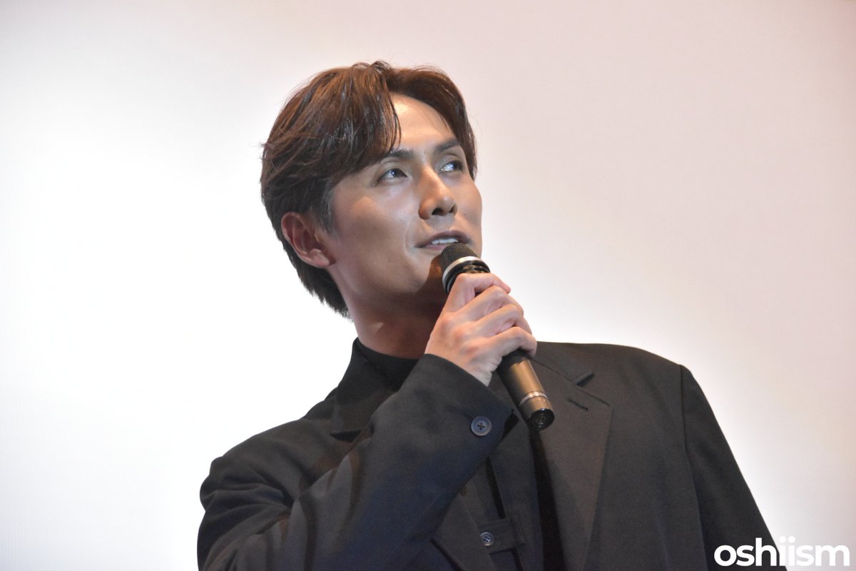oshiism_press's tweet photo. 【取材レポ】佐藤祐基×徳山秀典×加藤和樹が爆笑トーク！徳山の“ボケ”に「ちょっとレベルが高いっす」🤭

『#仮面ライダーカブト20th 天を継ぐもの』舞台挨拶🎬✨

#佐藤祐基
#徳山秀典
#加藤和樹
#荒木飛羽
#小寺結花
#石田秀範 監督

写真多数📸💕

記事はこちら💁‍♀️
https://t.co/y5DeTIri7V https://t.co/HRV56ffPTw