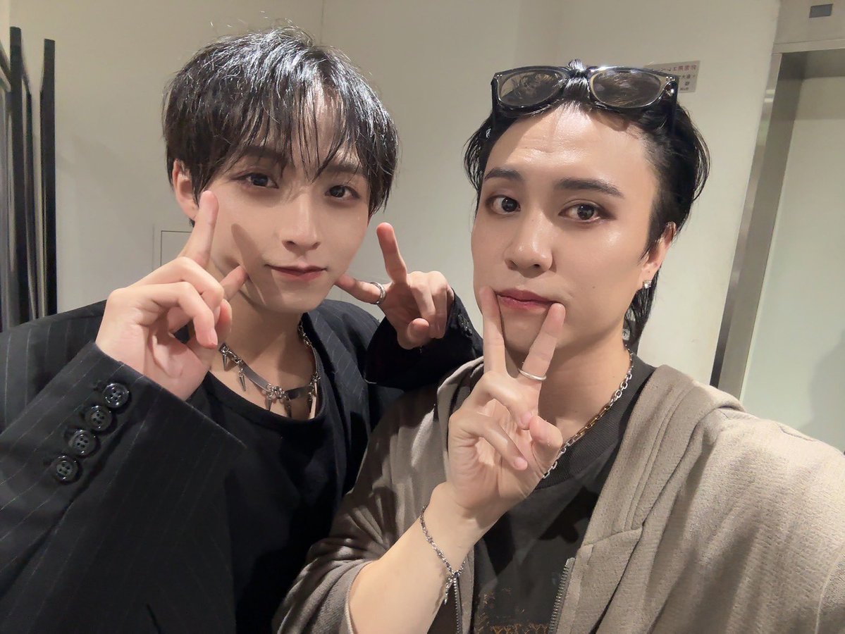 DefClass_Sola's tweet photo. RADIO! READY GO!  @RADIOREADYGO 
初出演させて頂きました✨️

トーク/音楽/ライブ/で楽しめる新しい試みで、新鮮で楽しかったです🙂‍↕️

平日からありがとうHOMY

@junya_ohl じゅんやくんお写真ありがとうございますっ！✌️

週末はリリースイベント！
10/3モレラ岐阜、10/4大阪のアリオ鳳で待ってます！