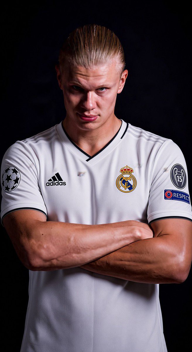 unitedbeetee's tweet photo. Grok know ball Hala Madrid ❤️ https://t.co/dgCcPFVHdL