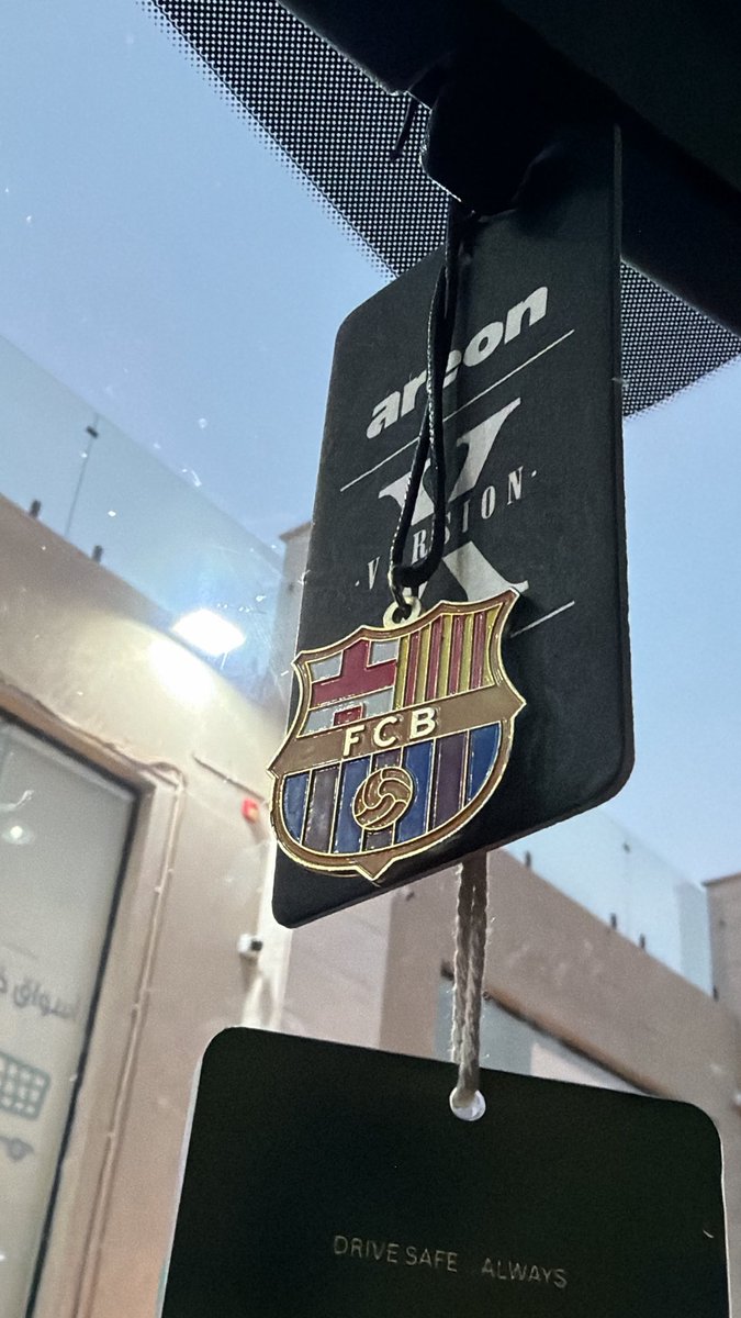 Almutairi_207's tweet photo. @1xiyl أن شاء الله زانت حياتج ياحياتي https://t.co/Y3AepLHx3n