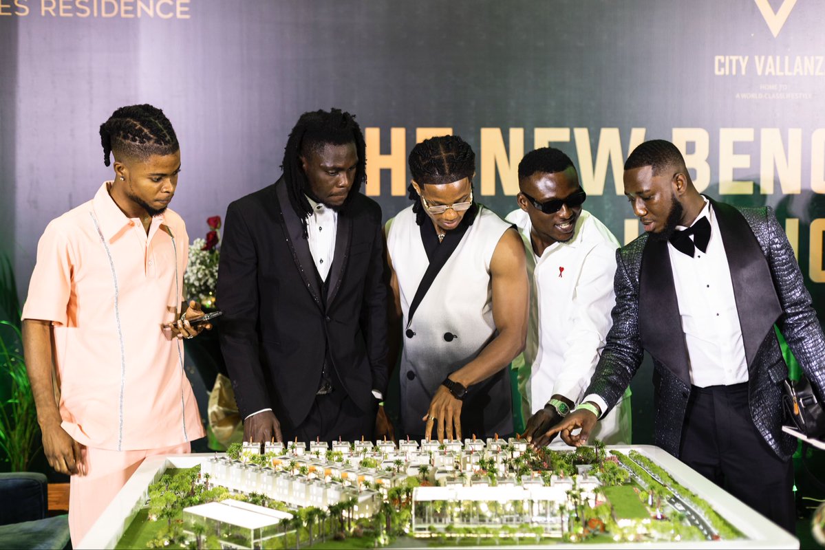 BrandEchoAfrica's tweet photo. Behind every memorable experience is intentional thinking, creative execution, and attention to detail.
Here’s more from our work on the ground. ✨

#BrandEchoAfrica #CreativeAgency #ExperientialMarketing #EventsGhana https://t.co/6s2q5dG0mY