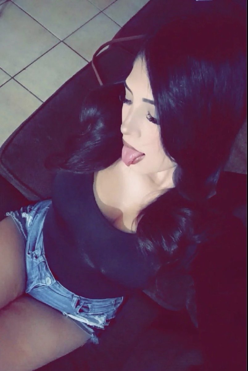 Neegyb7pc's tweet photo. love her fatass n perky tittys😩 #slut #candid #hs #sexy #latina #boobs #ass #trib #cumtributes #cum #fyp #fyp #pretty #sexy #slut https://t.co/ZtGhjArK3T