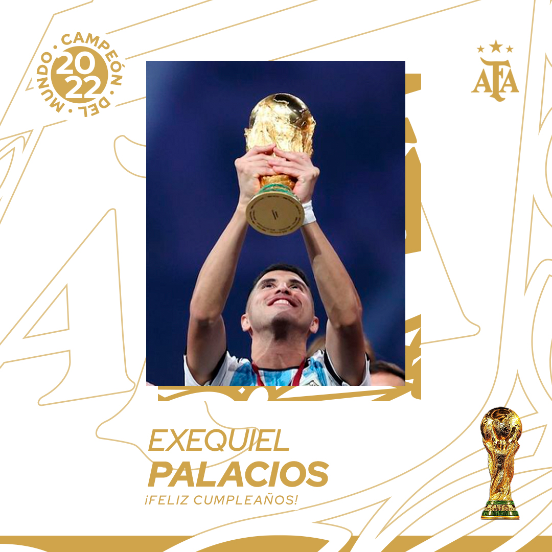Argentina's tweet photo. #SaludoAlbiceleste 🇦🇷 ¡Feliz cumple, Pala! 🎂🥳 https://t.co/I2G88FwVe5