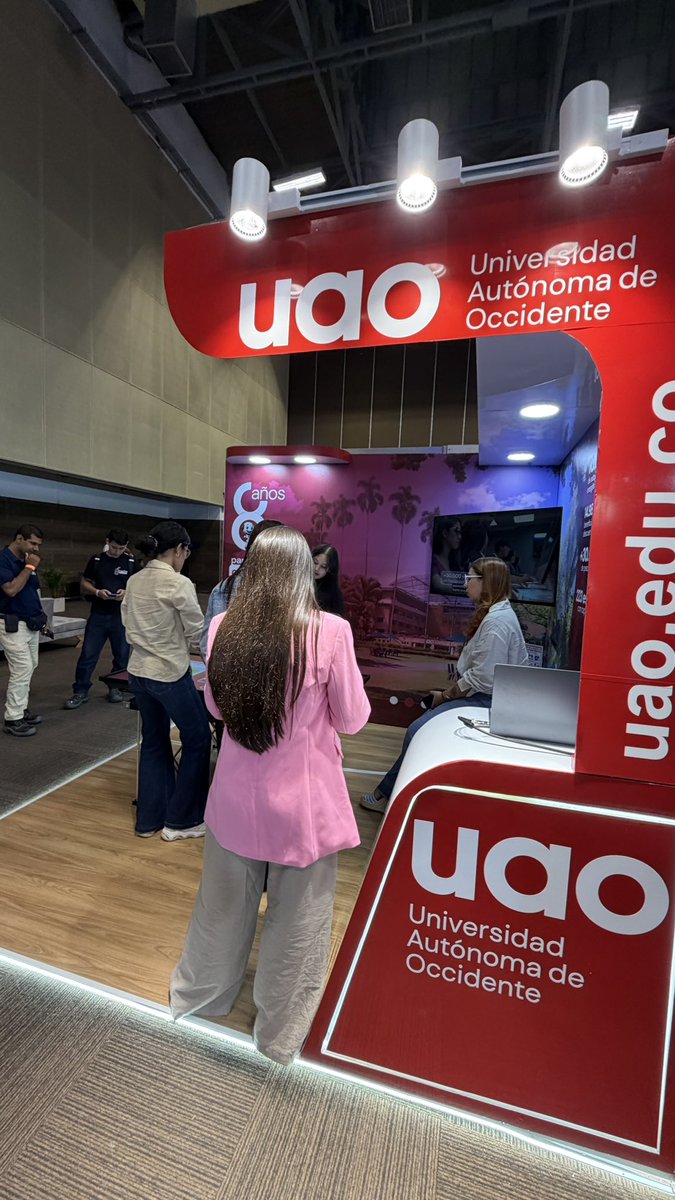 lauao's tweet photo. Cali es escenario de innovación, tecnología y conocimiento.

Desde la @lauao, nos sumamos a #SmartCityExpoCali para aportar a la construcción de ciudades más sostenibles, inteligentes y centradas en las personas.

Porque transformar la ciudad también es transformar la vida. 

#LaUAO