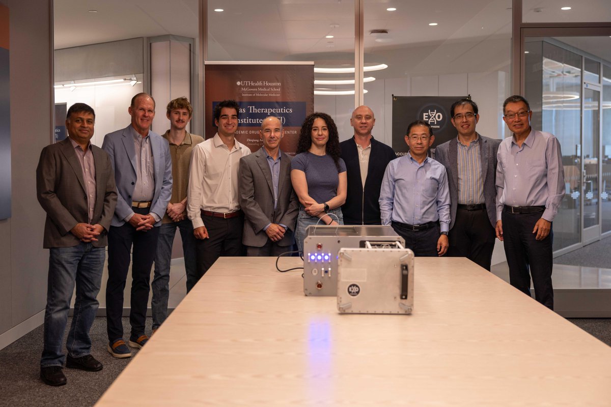 UTHealthHouston's tweet photo. What if the next breakthrough in medicine begins in space? 
UTHealth Houston and Exobiosphere are exploring how microgravity could accelerate drug discovery and help develop new therapies for patients on Earth.
https://t.co/3OttUbaApq https://t.co/BzQwoF4PmV