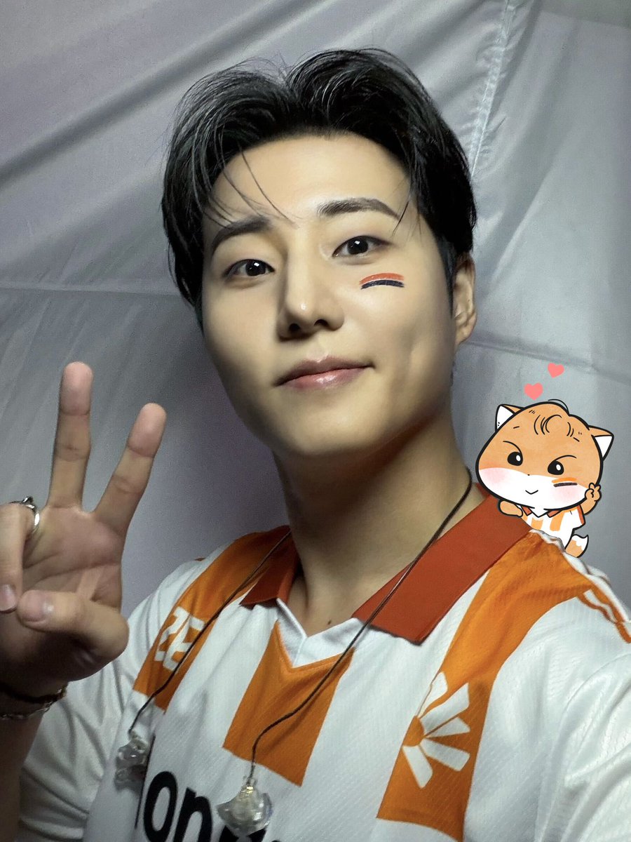 mayibehappppy's tweet photo. 최고의 선배님 https://t.co/w391kejoiY