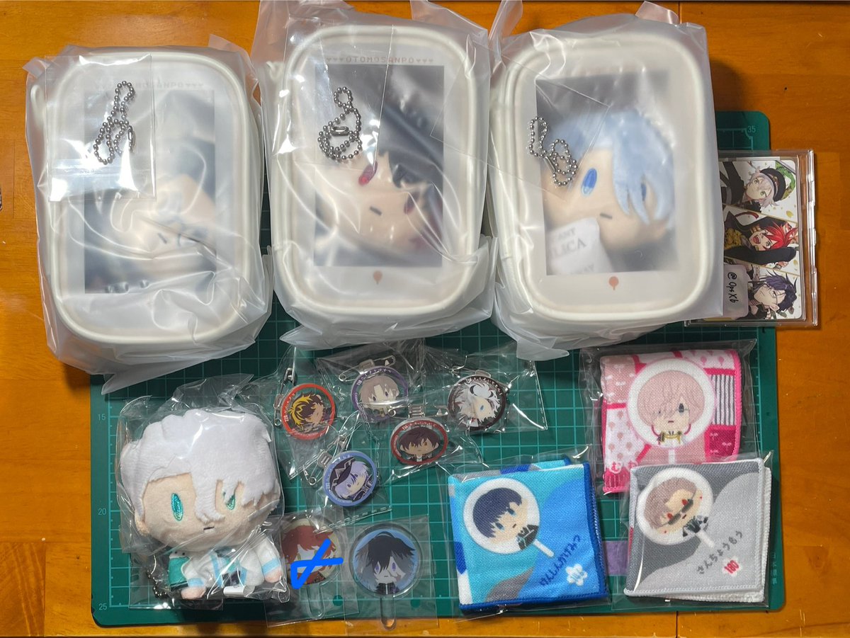 0psXb's tweet photo. 【交換】刀剣乱舞 フリューくじ とうらぶ 御伴散歩 ぽちくじ ぬーどるストッパーの陣 その1 その2 其の六

譲 A賞 長義.肥前.南海.加州清光
B賞 雲生
C賞 山鳥毛.謙信.亀甲
D賞 実休
E賞 長谷部.大倶利伽羅.火車切.大慶.道誉

求 D賞 明石∞.小竜.C賞 物吉.姫鶴.ソハヤ
異種◎ 詳細3枚目にあり↓ https://t.co/ETnn6eHSWc