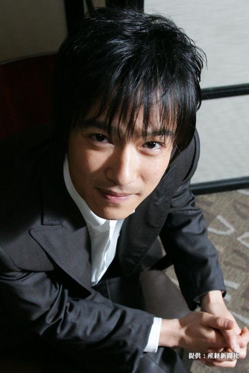 5bwzj's tweet photo. お友達が欲しすぎて、やっとやっと堺さんアカウント作りましたᐡ ′̥̥̥ ˙̫ ‵̥̥̥ ᐡ
てことでおれのすきな堺さんを貼りました
#堺雅人 https://t.co/HJIKrBchoC