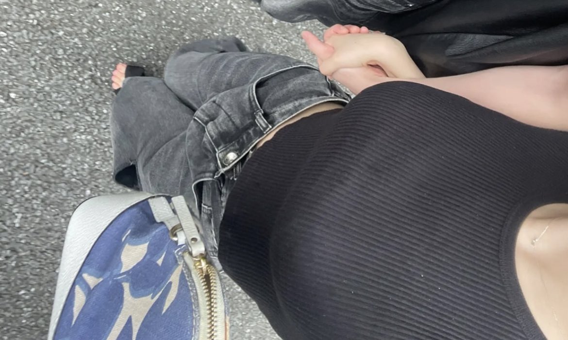 mi_yu_ii's tweet photo. 夏戻りたいな

#裏アカ女子 #裏アカ男子と繋がりたい https://t.co/O6528bIpYn