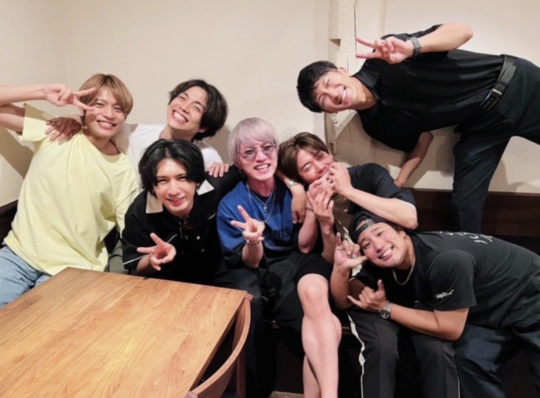 mnon_730's tweet photo. だいすき！！！！！！！❤️🧡💛💚💙💜🩷12年間素敵な時間をありがとうー！！！！！！！
#ありがとWESTꓸ https://t.co/ePmHAeSTnG