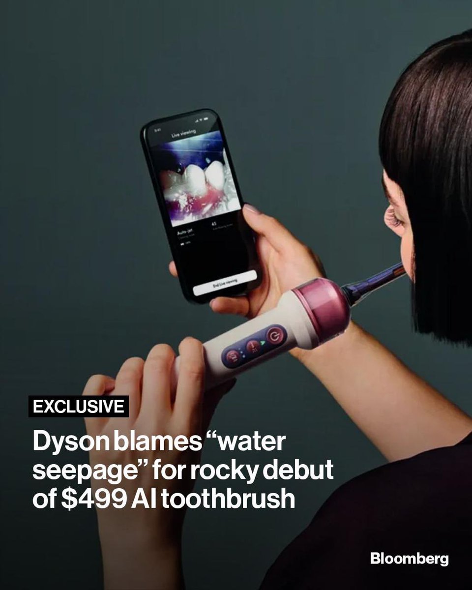 AnglicaAnnll's tweet photo. ⚡️🇬🇧Dyson sacó de la venta su cepillo de dientes de 500 dólares tras ver que deja pasar agua y puede fallar desde el primer uso, pese a seis años de desarrollo y 38 patentes. Su cámara de 0,1 Mpx ya la usan blogueros para grabar calles con efecto ojo de pez. https://t.co/DQnwytQftU