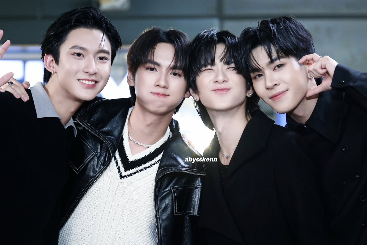 abysskenn's tweet photo. 📸260930

MR FANBOY AT FLEX

#Flex1045xMrFanboy
#auautnp #savewrg 
#AuauSave
#rryjinnn #chira_patt
#ryujinpatji https://t.co/DBNkYFbRSh